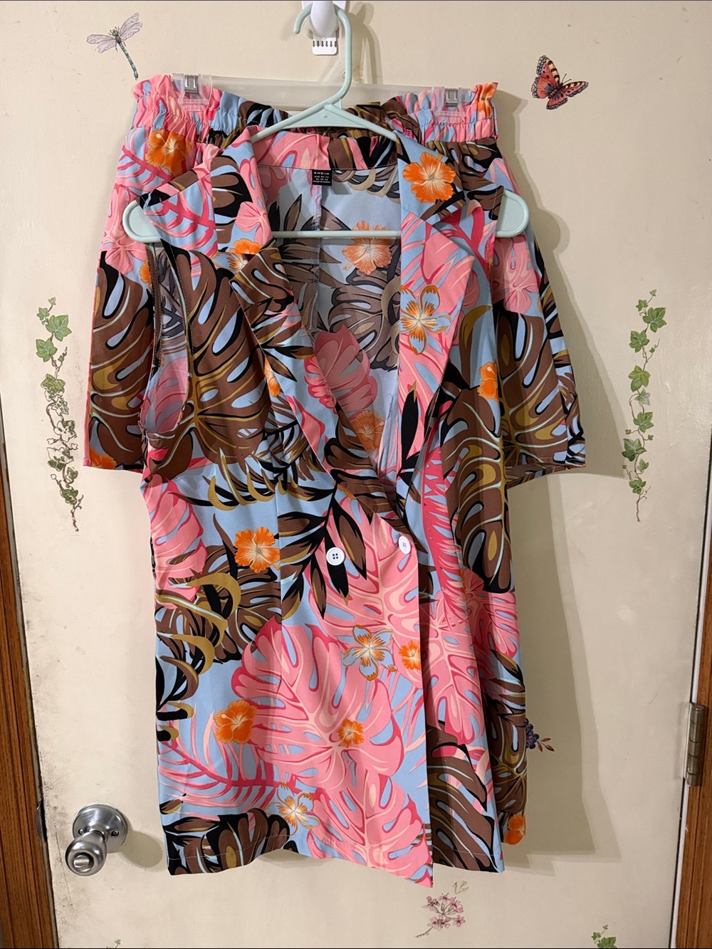 Tropical Pink Floral Button-Front Women's 2pc short set